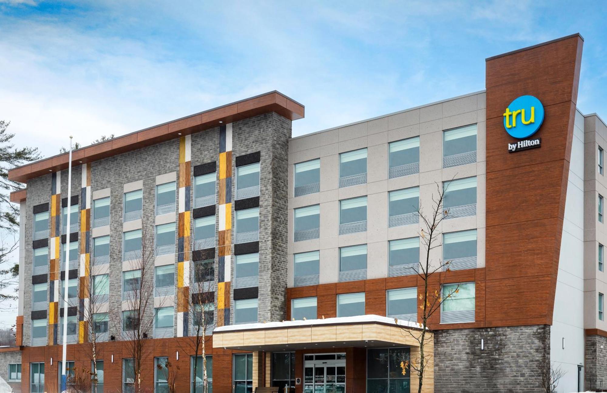 فندق Tru By Hilton Bracebridge, On المظهر الخارجي الصورة